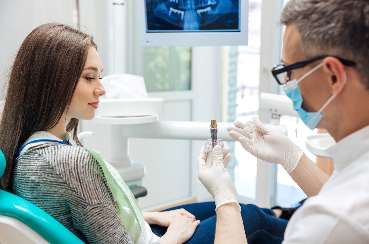 Ошибки в стоматологии: удалили зуб и поставили имплант, вместо того чтобы вылечить
